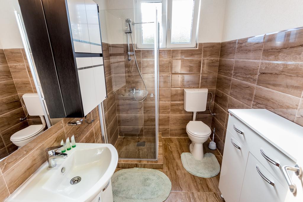 Apartments Belani Херцег Нови Екстериор снимка