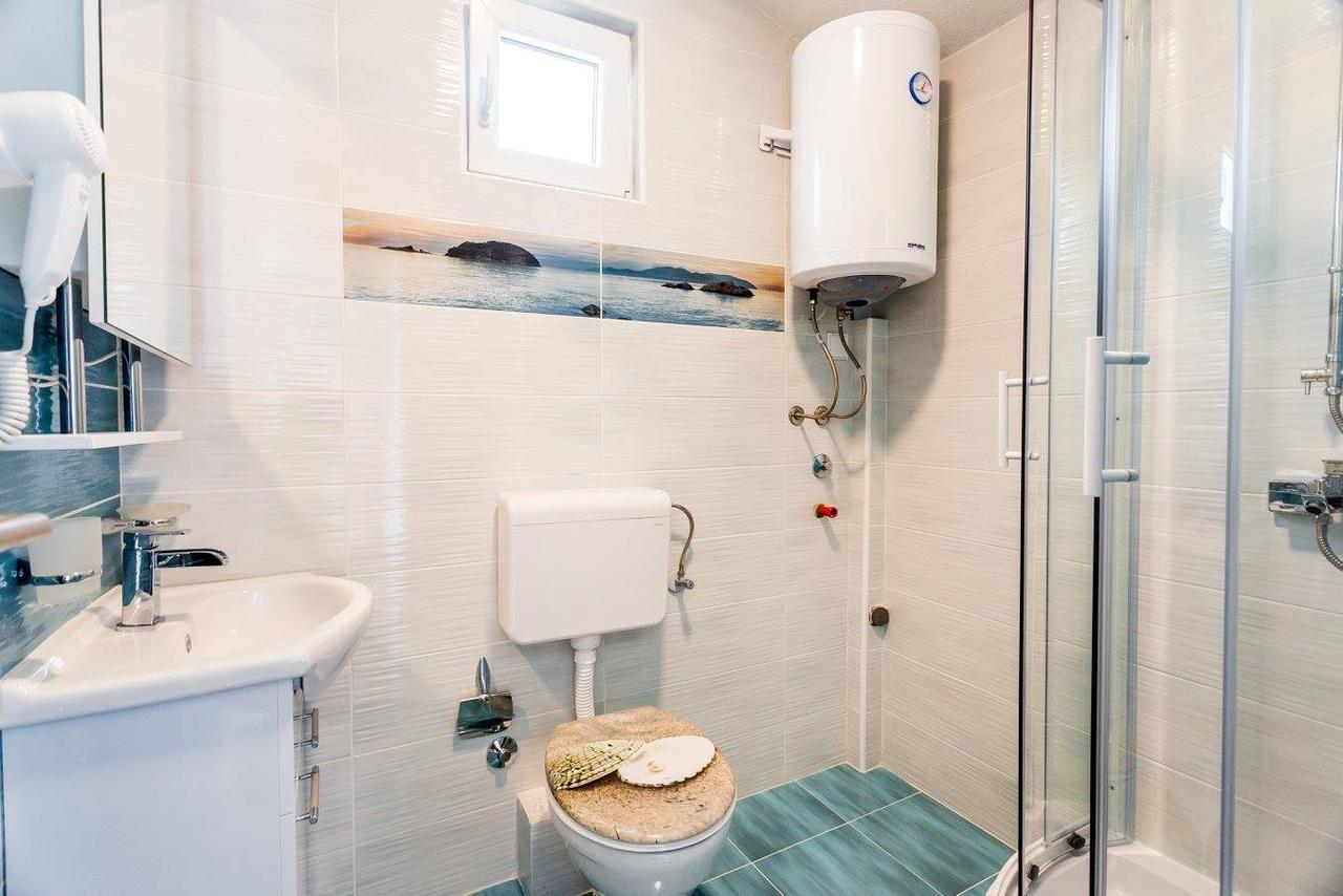 Apartments Belani Херцег Нови Екстериор снимка
