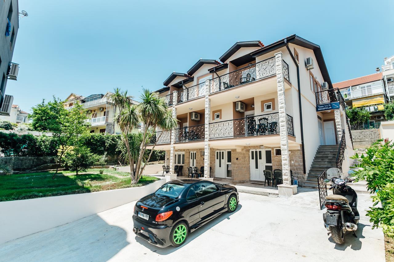 Apartments Belani Херцег Нови Екстериор снимка