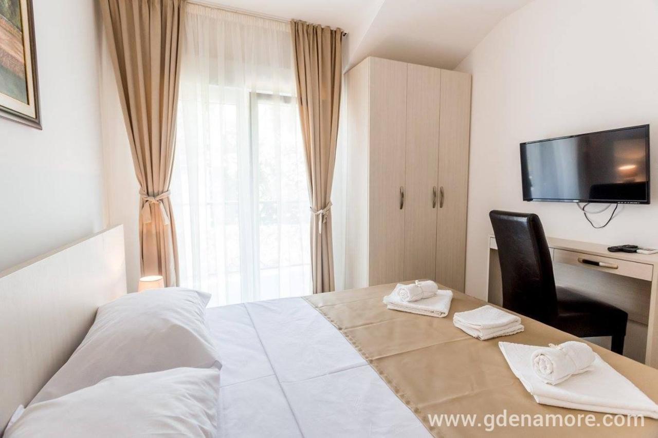 Apartments Belani Херцег Нови Екстериор снимка