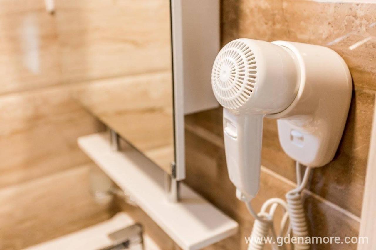 Apartments Belani Херцег Нови Екстериор снимка