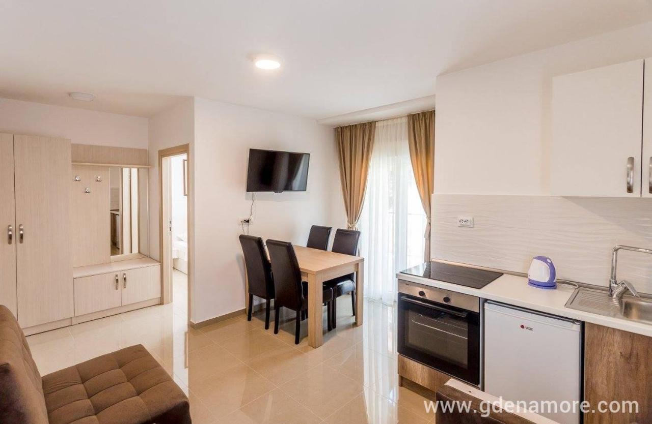 Apartments Belani Херцег Нови Екстериор снимка
